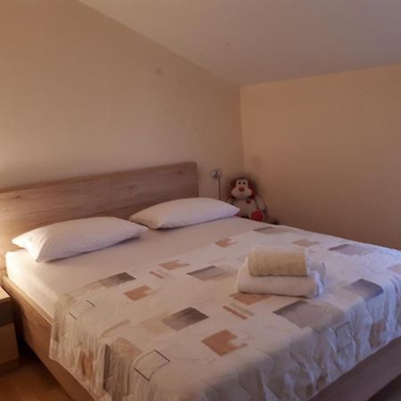 Mirjana Apartman Vodice Buitenkant foto