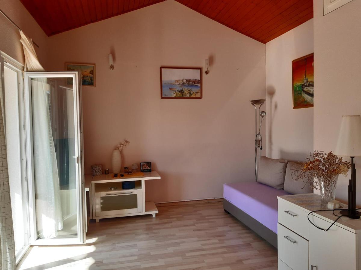 Mirjana Apartman Vodice Buitenkant foto