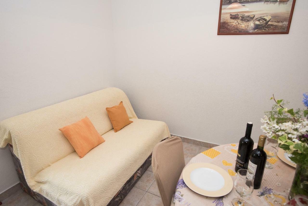 Mirjana Apartman Vodice Buitenkant foto