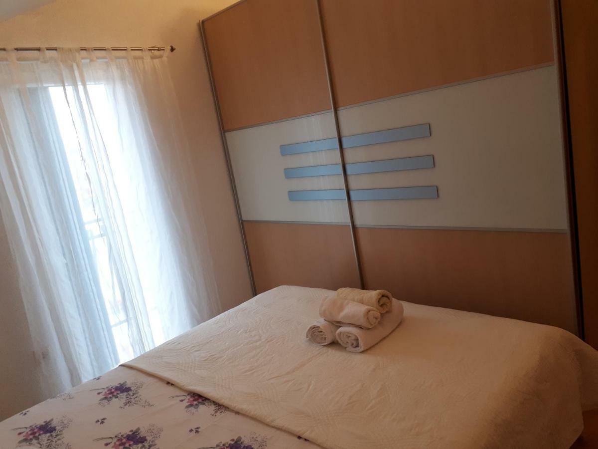 Mirjana Apartman Vodice Buitenkant foto