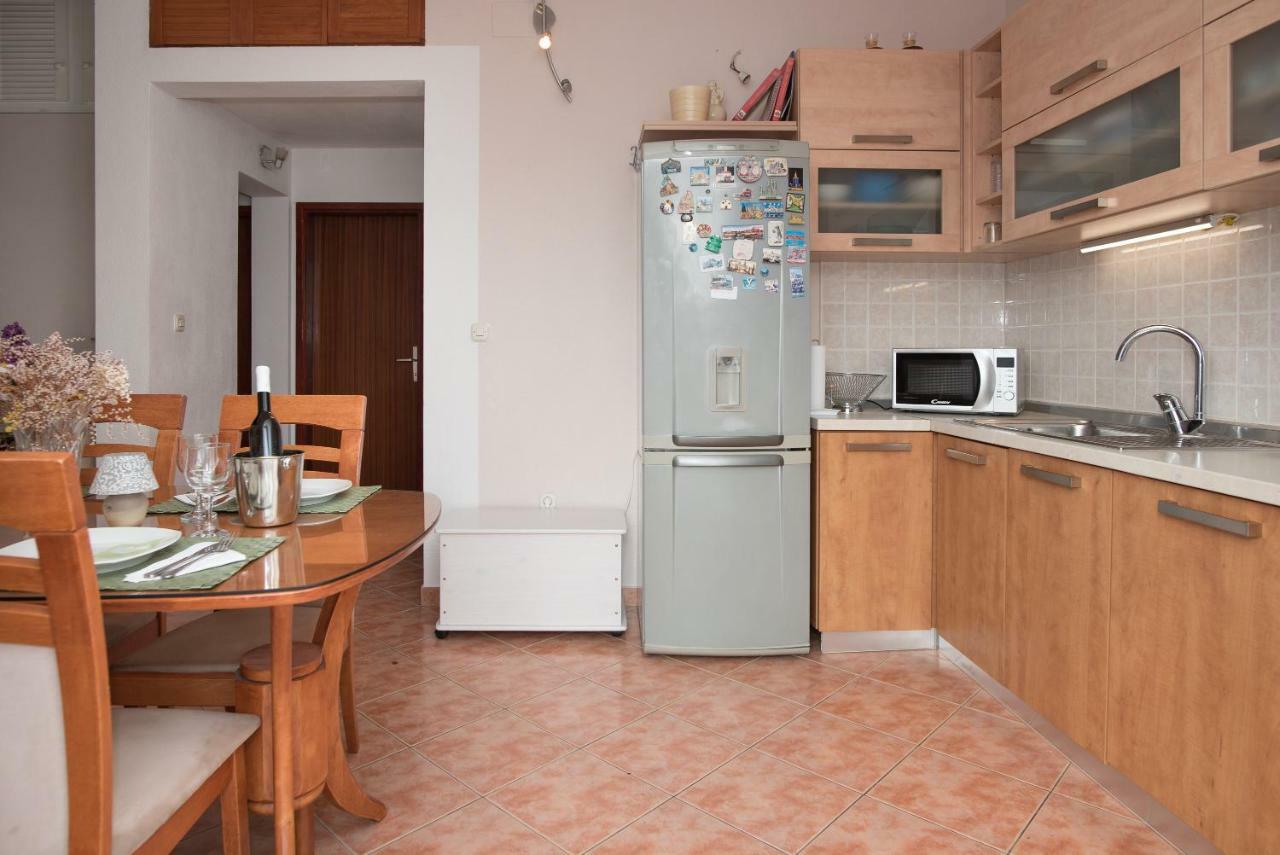 Mirjana Apartman Vodice Buitenkant foto