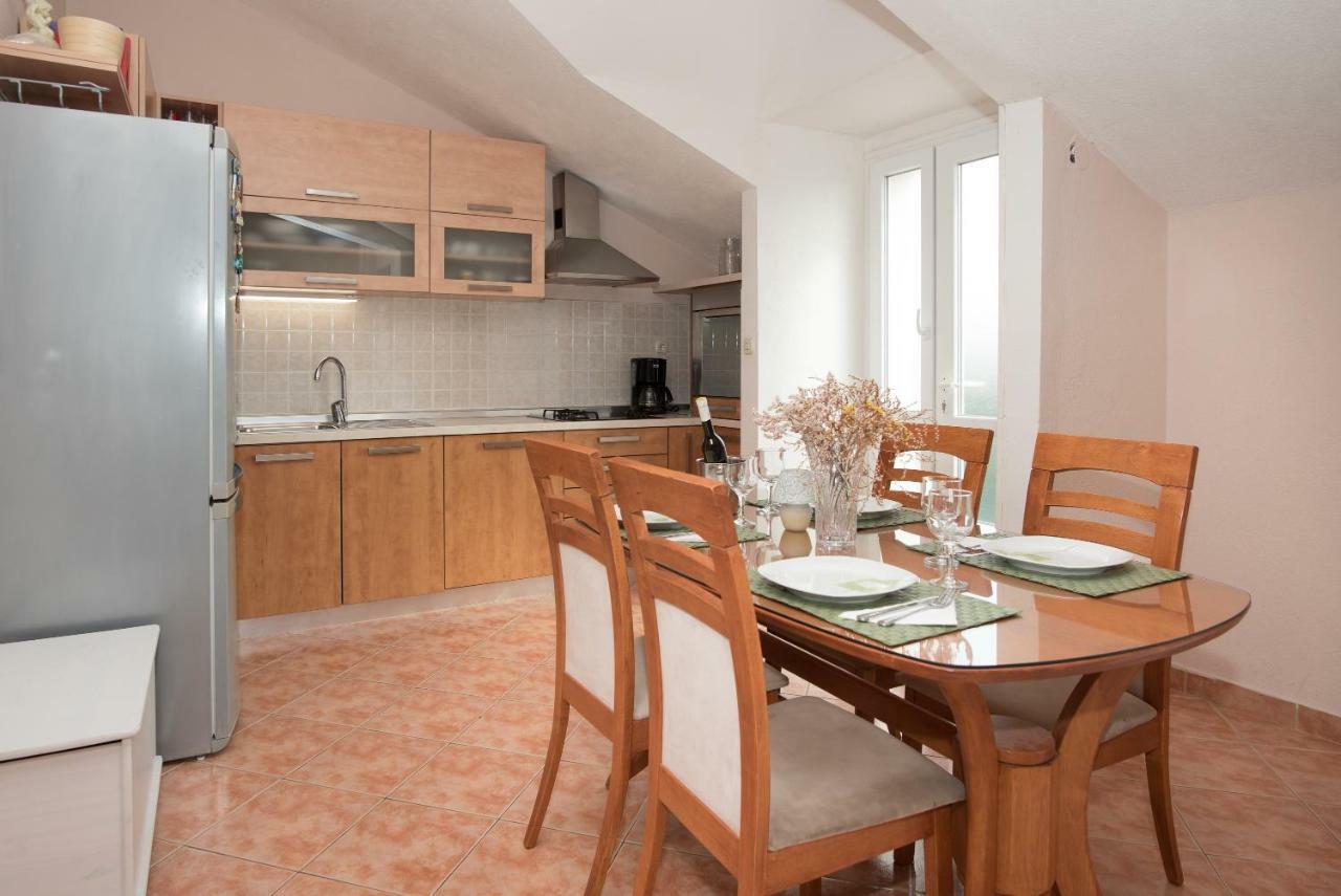 Mirjana Apartman Vodice Buitenkant foto