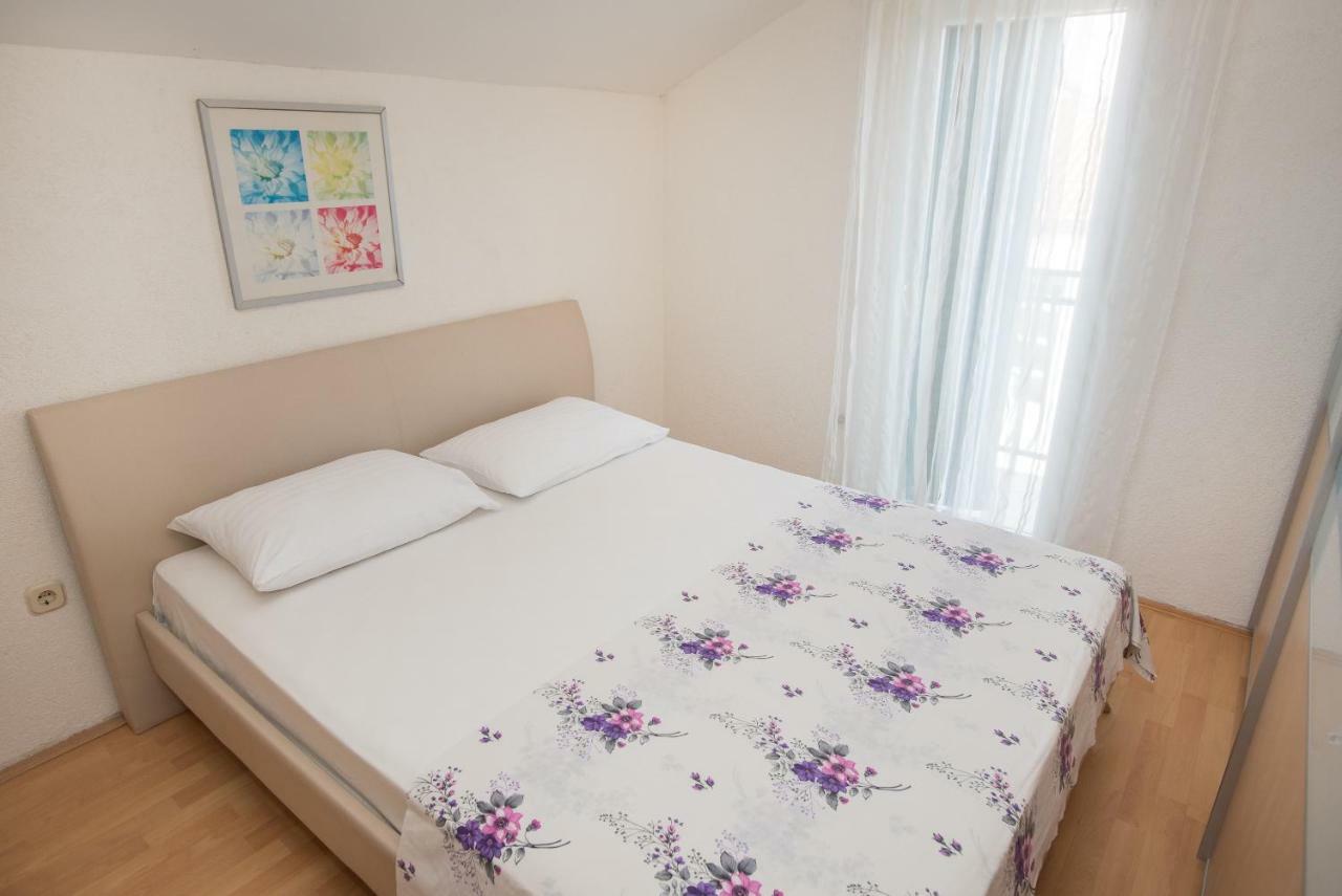 Mirjana Apartman Vodice Buitenkant foto